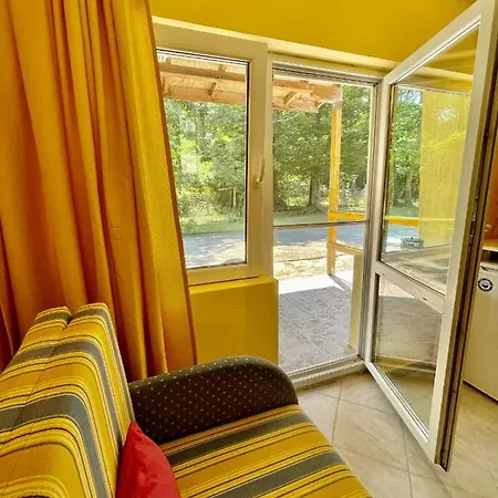 Hotell Pop аrt 2*