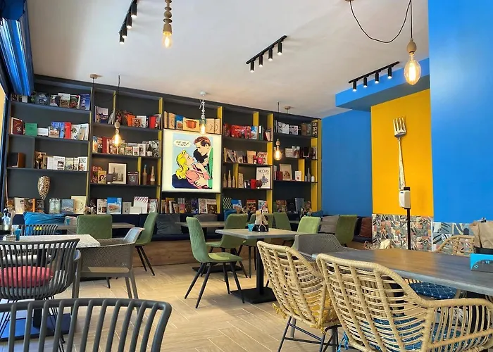 Pop аrt Ξενοδοχείο 2*