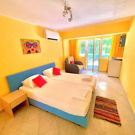 Pop аrt 2* プリモルスコ